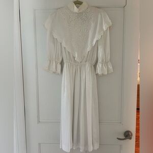 RARE 80s Gunne Sax inspired White Lace & Silk Dress